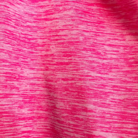 ❤️Buy 3 for $23❤️ Pink kids sports top - Picture 3 of 3